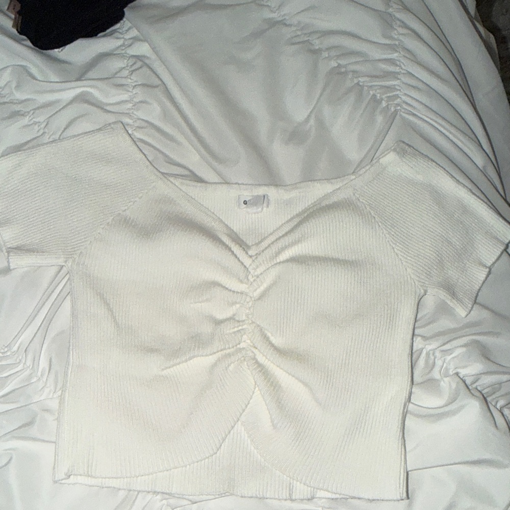 Garage Cream Scrunched Crop Tee